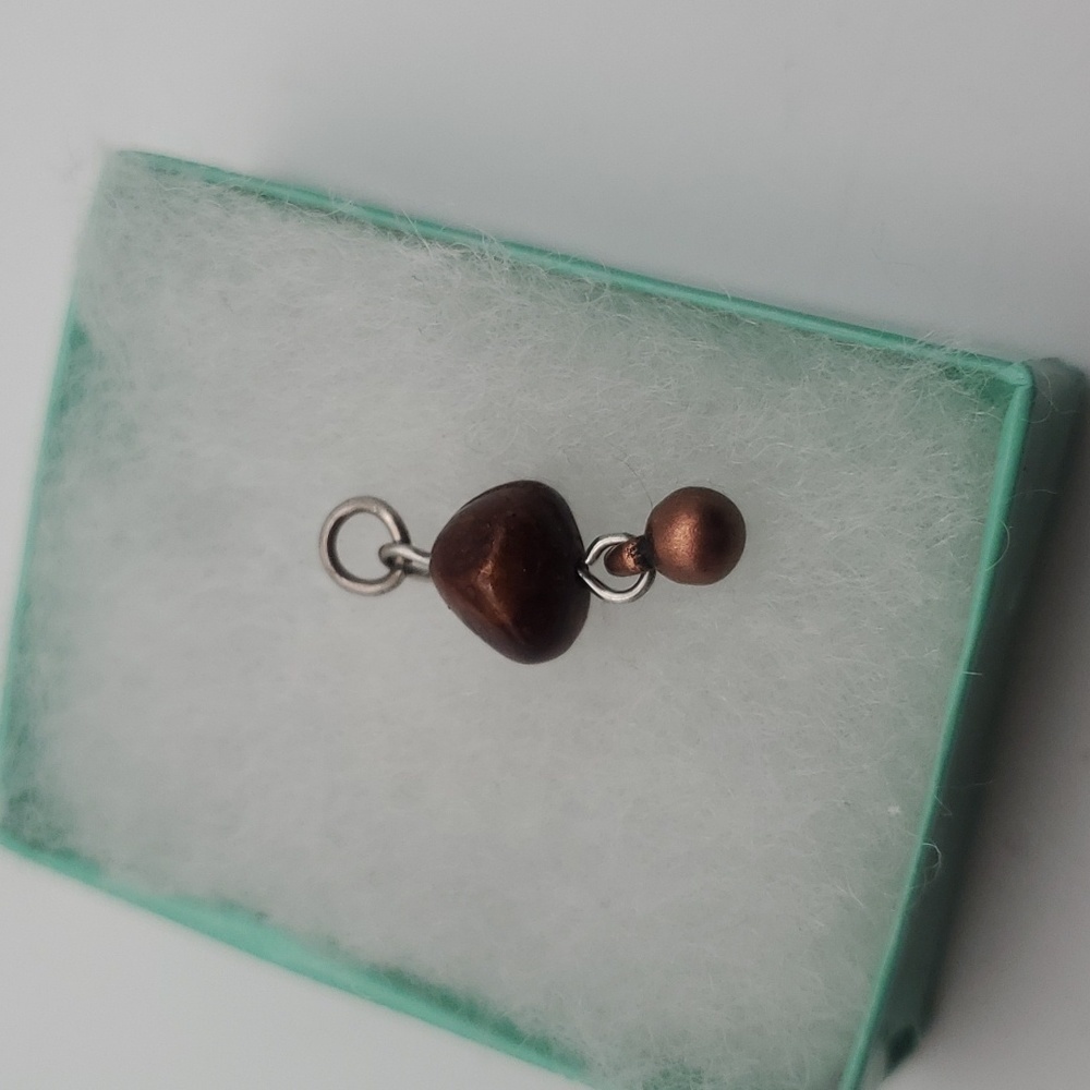 Mocha gem‎ dangle charm